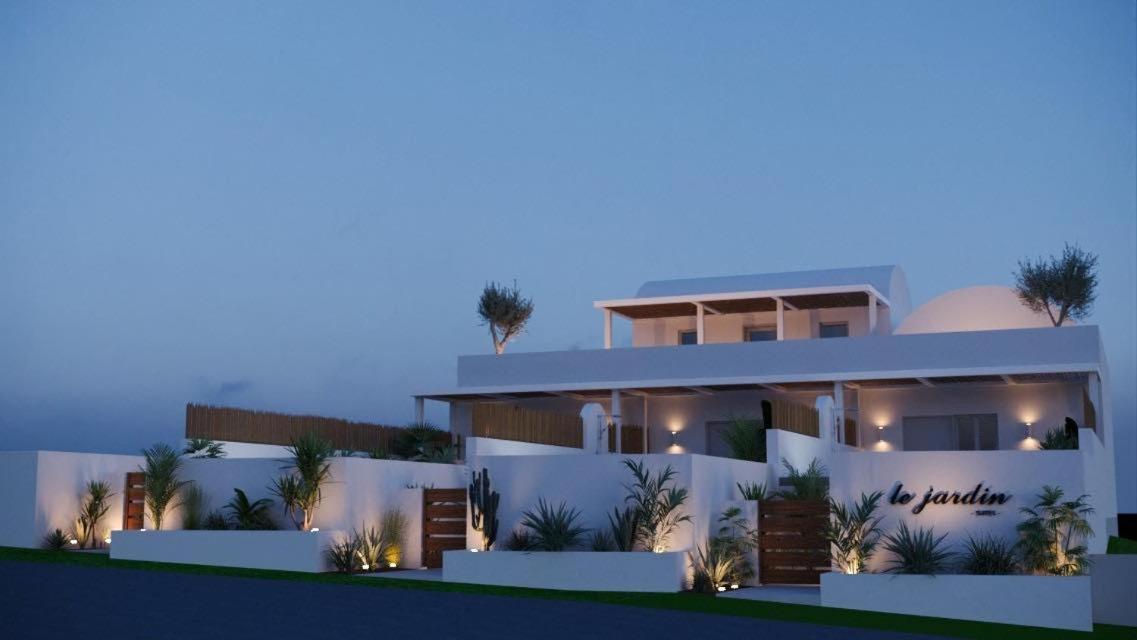 Lejardin Suites Santorini Pýrgos Esterno foto