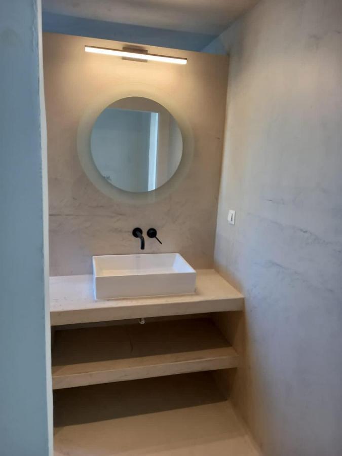 Lejardin Suites Santorini Pýrgos Esterno foto