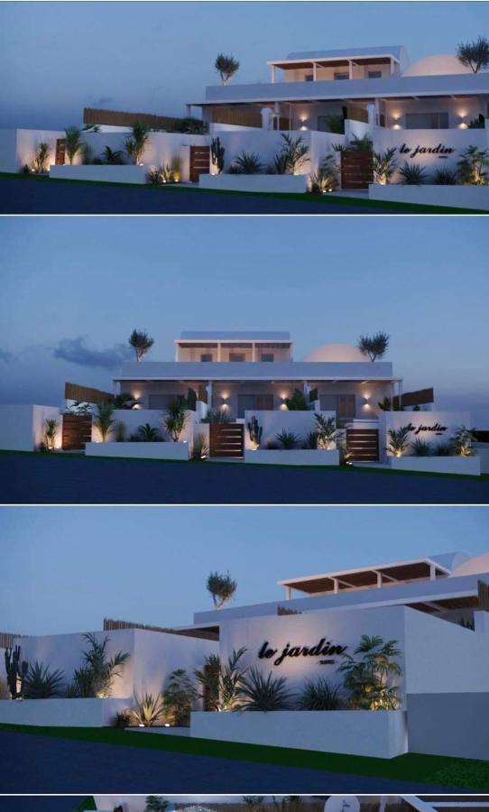 Lejardin Suites Santorini Pýrgos Esterno foto